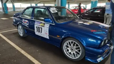 essai bmw 320 i e30